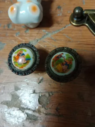 Tiradores y pomos antiguos