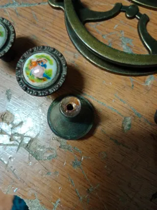 Tiradores y pomos antiguos