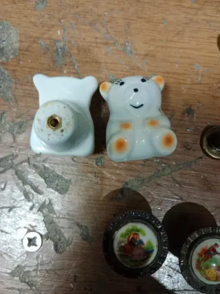 Tiradores y pomos antiguos