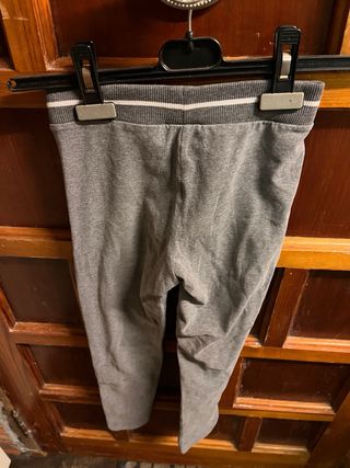 Pantalón Zara gris T 10