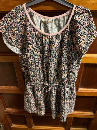 Vestido floral con cinturón