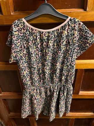 Vestido floral con cinturón