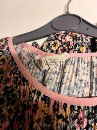 Vestido floral con cinturón