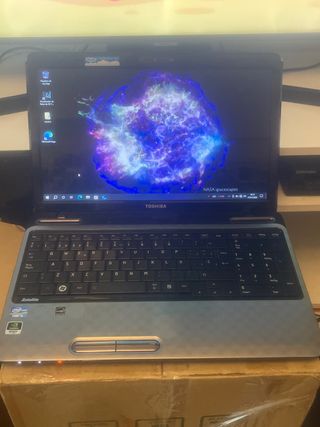 Toshiba Satellite Portátil