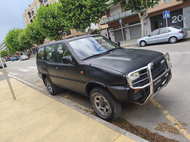 Nissan Terrano II 1995 - foto 1