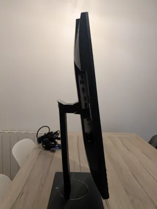 Monitor ViewSonic 24" VG2440V