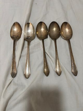 Cubiertos antiguos baño plata