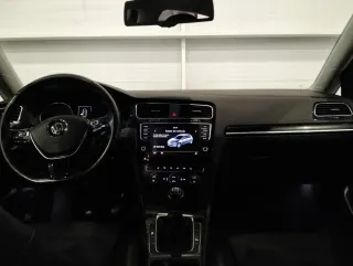 Volkswagen Golf VII Highline