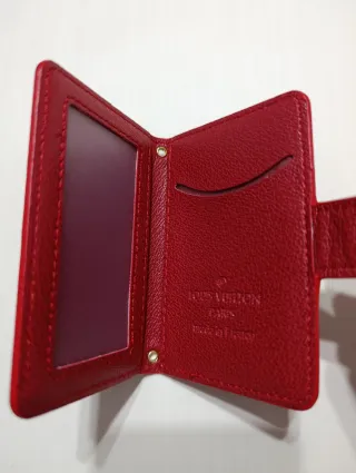 Tarjetero Louis Vuitton Marrón