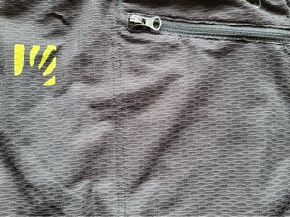 Maillot Karpos manga corta cremallera completa