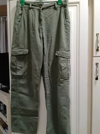 Pantalón cargo Lefties verde oliva