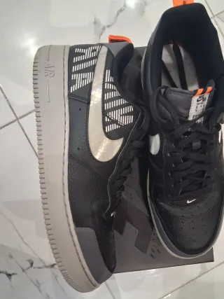 Botas Nike Air Force 1 Negras y Grises