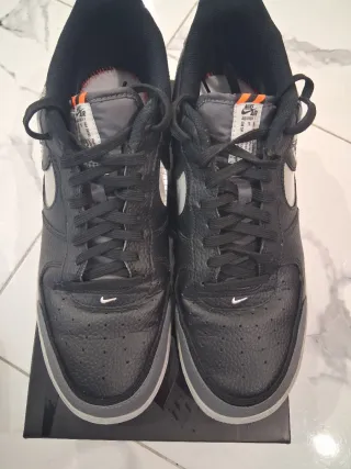 Botas Nike Air Force 1 Negras y Grises