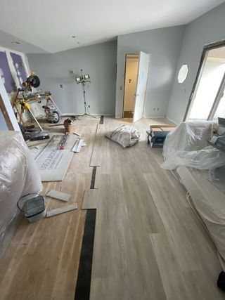 Instalacion de Suelo laminado y SPC