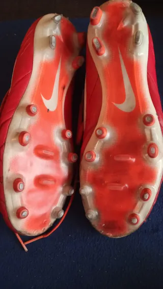 Botas de fútbol Nike Tiempo Legend talla 45.5