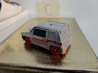 Transformers Autobot Crosscut Deluxe Class