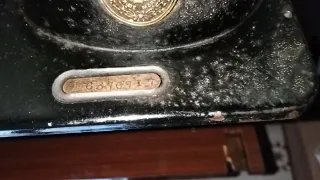 Máquina de coser Singer antigua