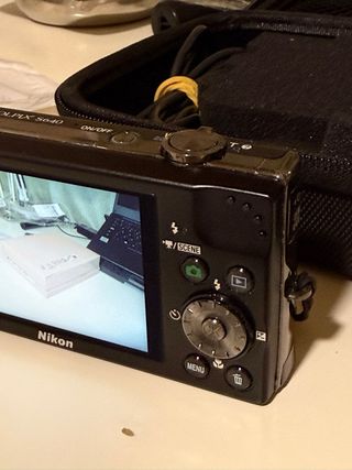 Cámara Digital Nikon Coolpix S640 Negra