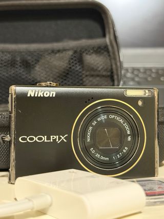 Cámara Digital Nikon Coolpix S640 Negra
