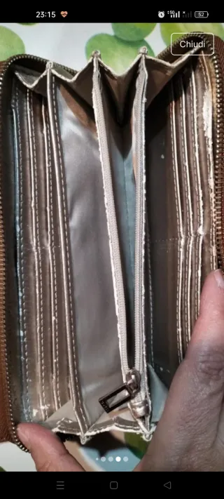 Portafoglio Guess donna marrone