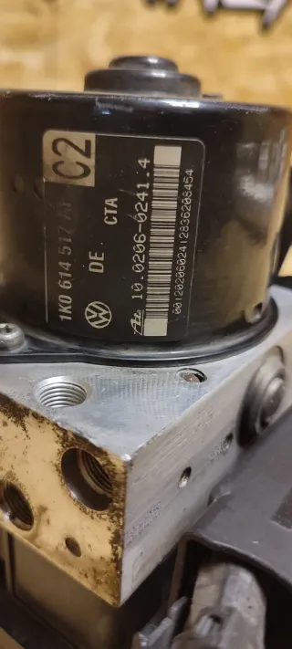 Módulo ABS VW Golf 5 Seat León 2