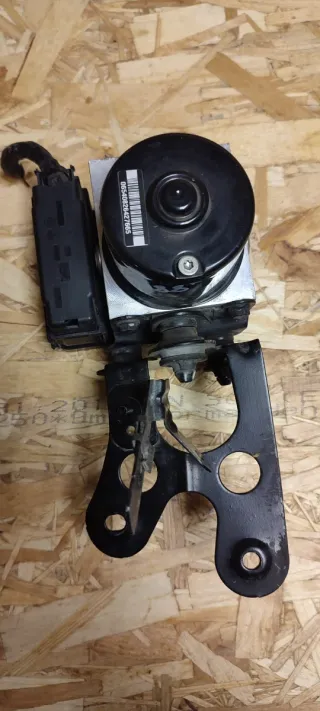 Módulo ABS VW Golf 5 Seat León 2