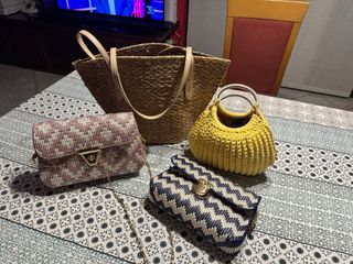 Borse fatte a mano: viola e rosse