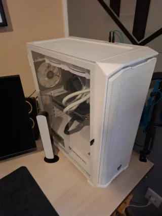 PC para Renderizado e IA Blanco