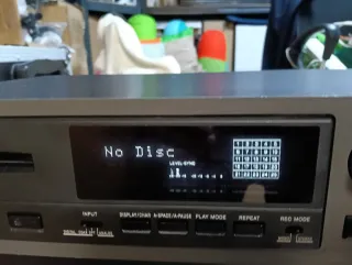 Minidisc Sony MDS-E52 OJO para repar o piezas.