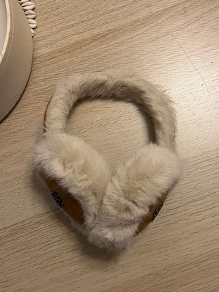 Orejeras UGG nuevas Beige y Marrón