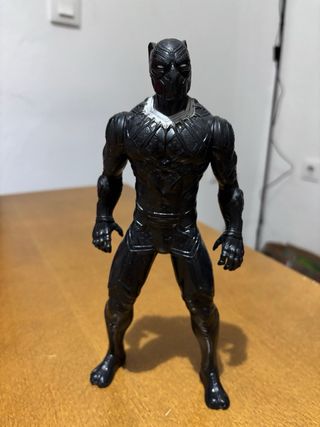 Figura Black Panther Marvel Hasbro 30cm