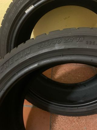 Neumáticos 225/40/18 Michelin pilot sport 5