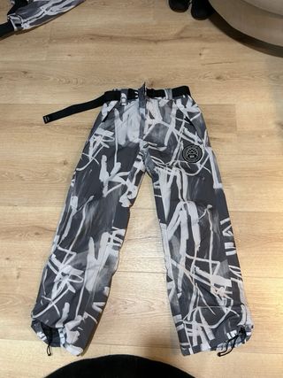 Ropa de nieve para esquí marca DOPE