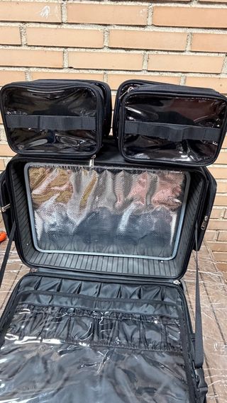 Maletín de belleza con ruedas y organizadores