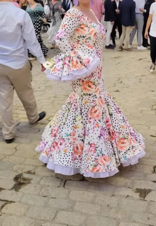 Traje de flamenca Talla 38/40 echo a medidas.