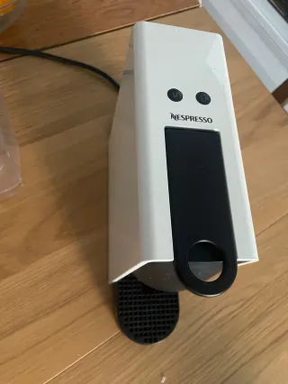 Cafetera Nespresso Cápsulas Blanca