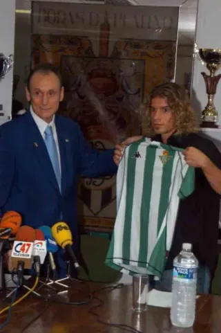 Camiseta Real Betis Balompié. Talla M