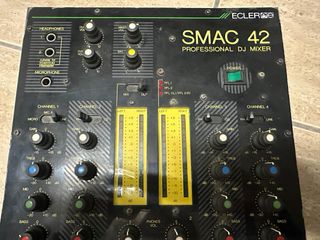 Mesa de mezclas DJ ECLER SMAC 42