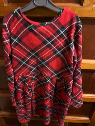 Vestido de cuadros rojo