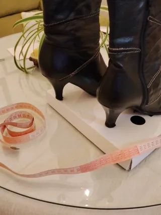 Botines piel El Corte Inglés con pespunte