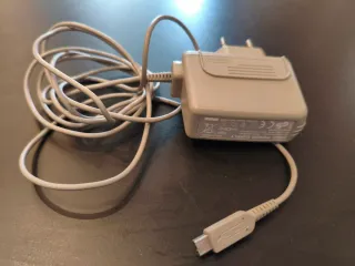 Caricatore Nintendo DS/DSI/3DS/3DSXL...