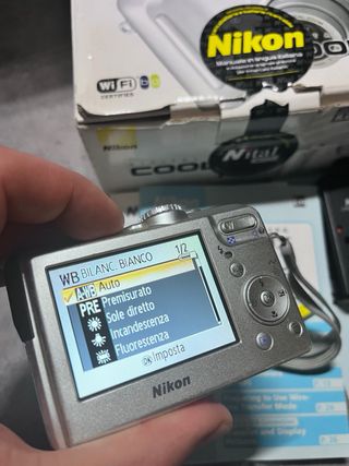 Nikon COOLPIX P1 fotocamera digitale