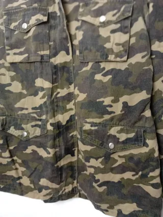 Chaqueta militar Okeysi Talla L