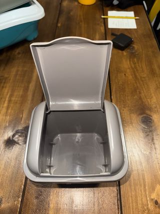 Mini pattumiera con coperchio