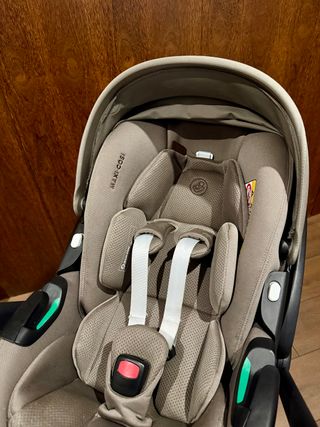 Carrinho Maxi-Cosi Fame bege