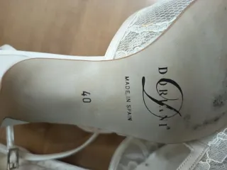 Zapatos Doriani Beige/Blanco Encaje Tacón