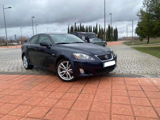 Lexus IS 220d Sport