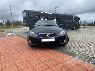 Lexus IS 220d Sport