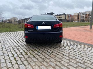 Lexus IS 220d Sport