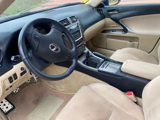 Lexus IS 220d Sport